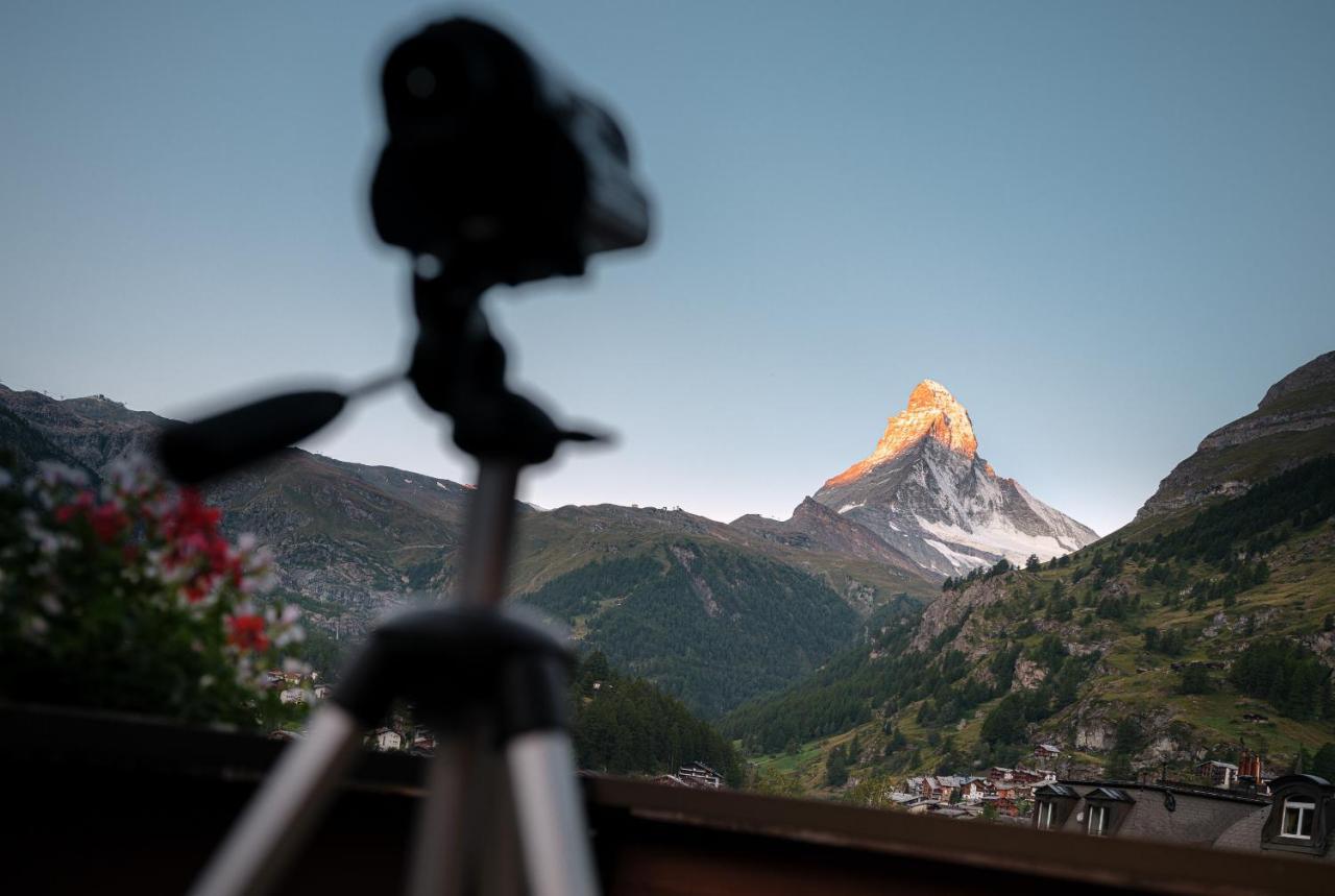 Hotel Bella Vista Zermatt Bagian luar foto