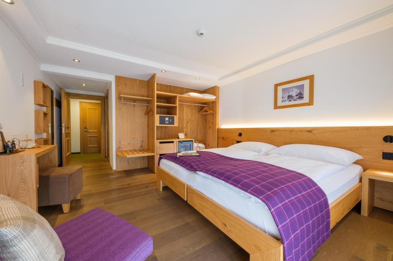 Hotel Bella Vista Zermatt Bagian luar foto