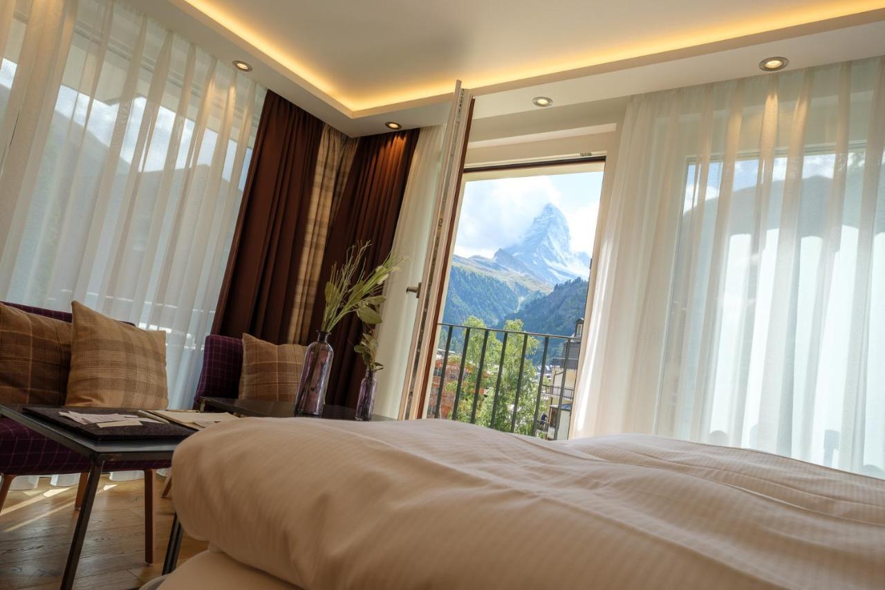 Hotel Bella Vista Zermatt Bagian luar foto