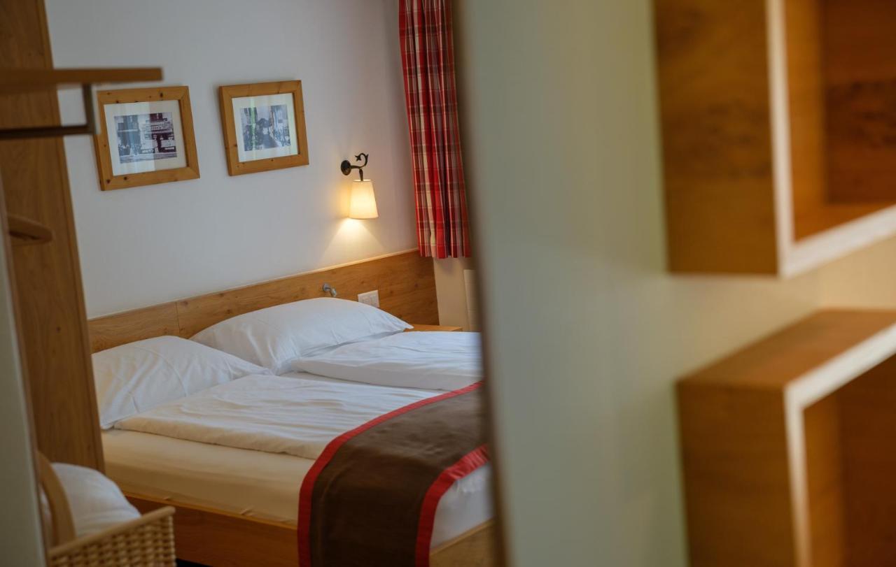 Hotel Bella Vista Zermatt Bagian luar foto