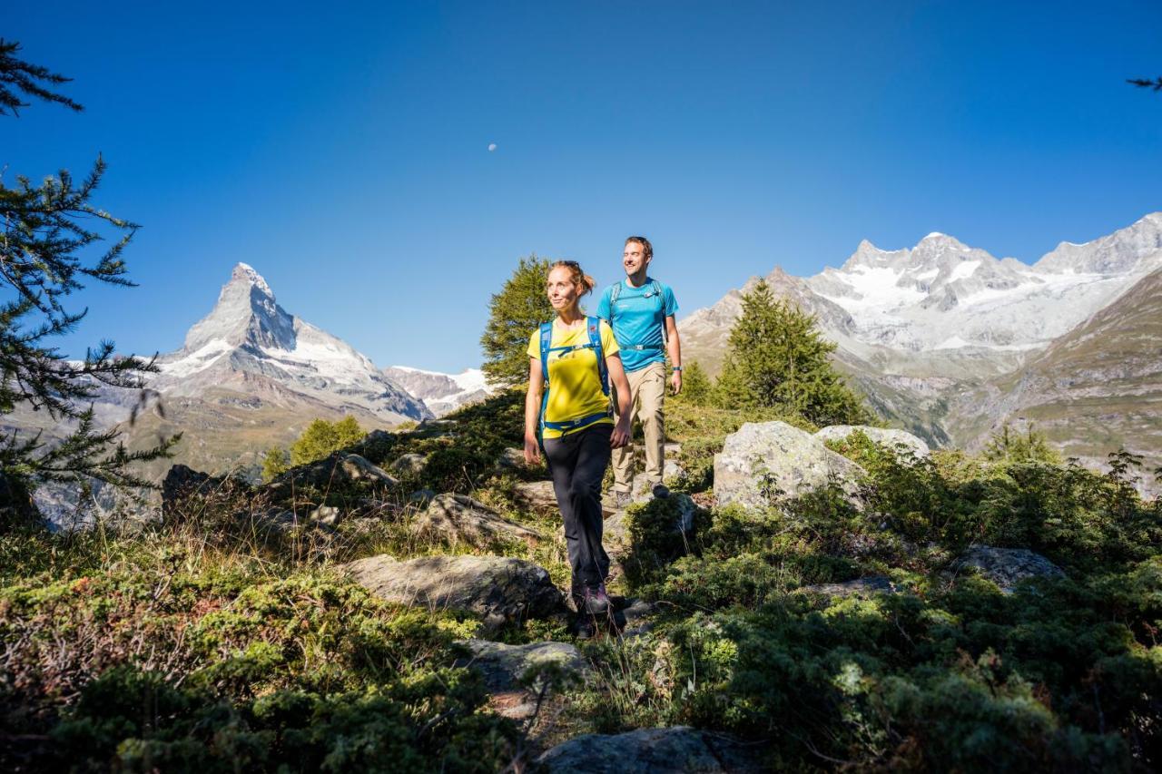 Hotel Bella Vista Zermatt Bagian luar foto