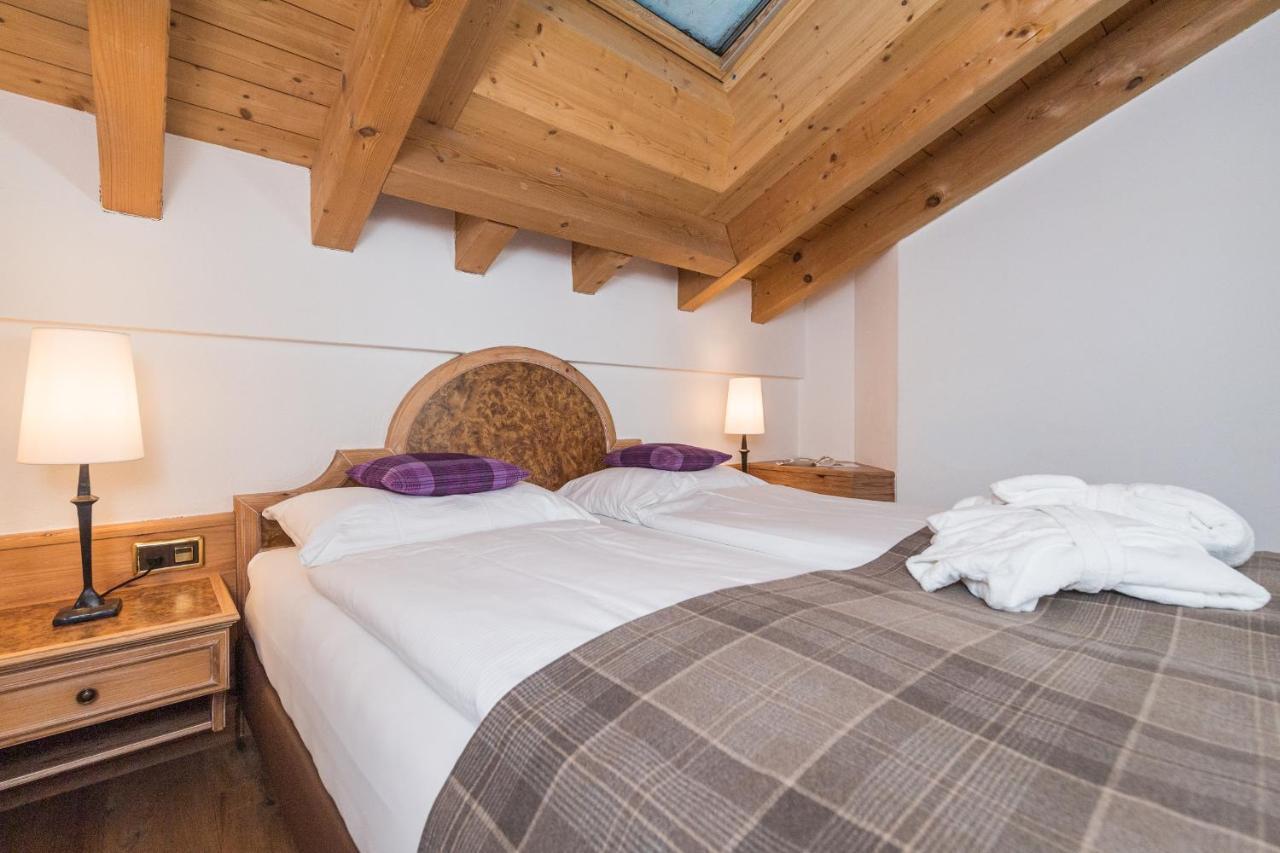 Hotel Bella Vista Zermatt Bagian luar foto